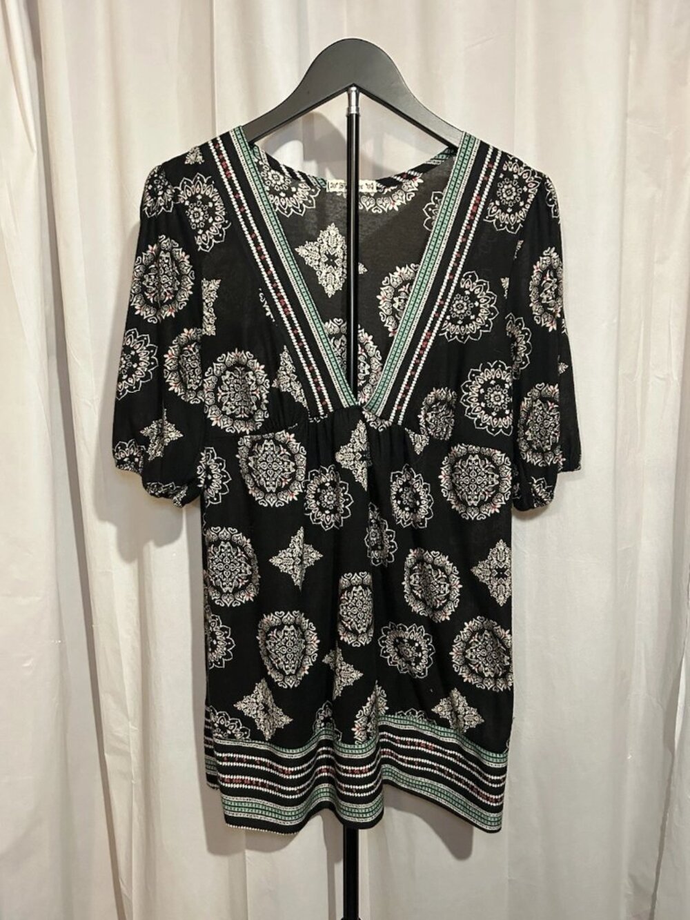 Womens FOREVER 21 Cotten Empire Waist Bohemian Tunic Top With Mandala Print